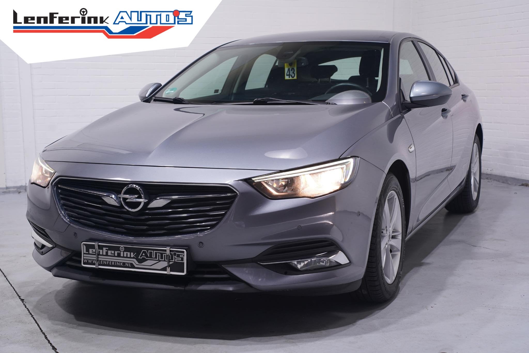 Opel Insignia Grand Sport 1.6 CDTI Business Executive naviga, Gebruikt, 4 cilinders, Bedrijf, Diesel