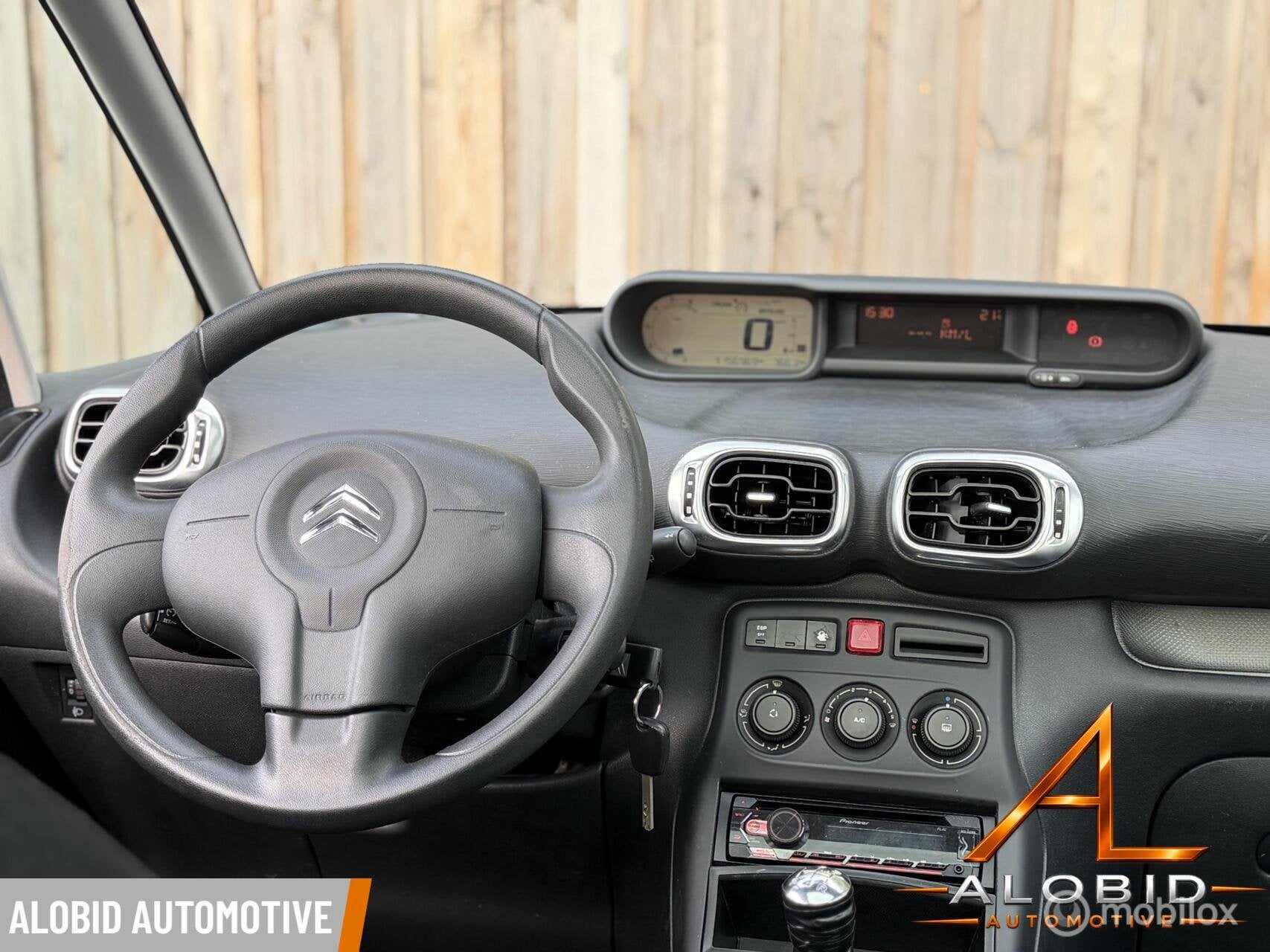 Citroen C3 Picasso 1.4 VTi Exclusive NAP Airco Panoramadak, Auto's, Voorwielaandrijving, Gebruikt, Wit, Origineel Nederlands