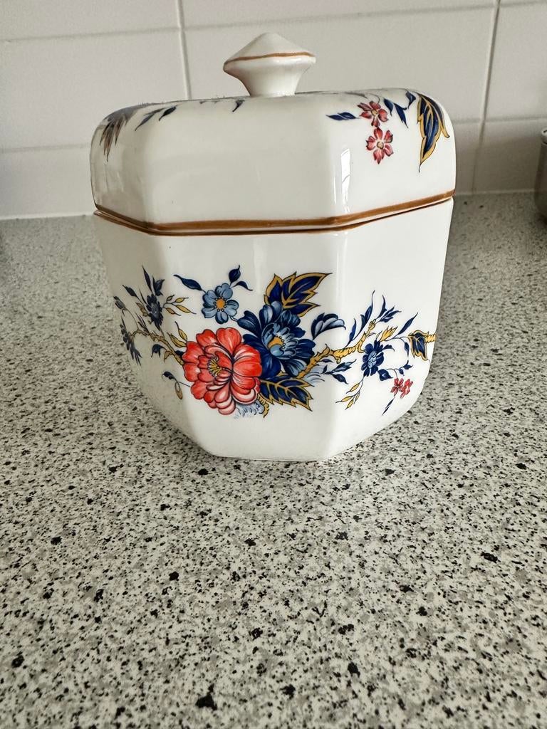 Fine Bone China Potje met Deksel - R Penang Staffordshire, Antiek en Kunst, Ophalen