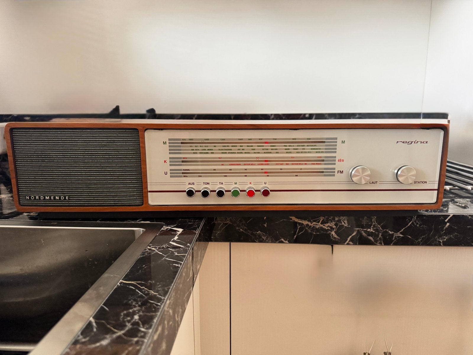 Oude radio verzamelaars., Antiek en Kunst, Antiek | Tv's en Audio, Ophalen of Verzenden