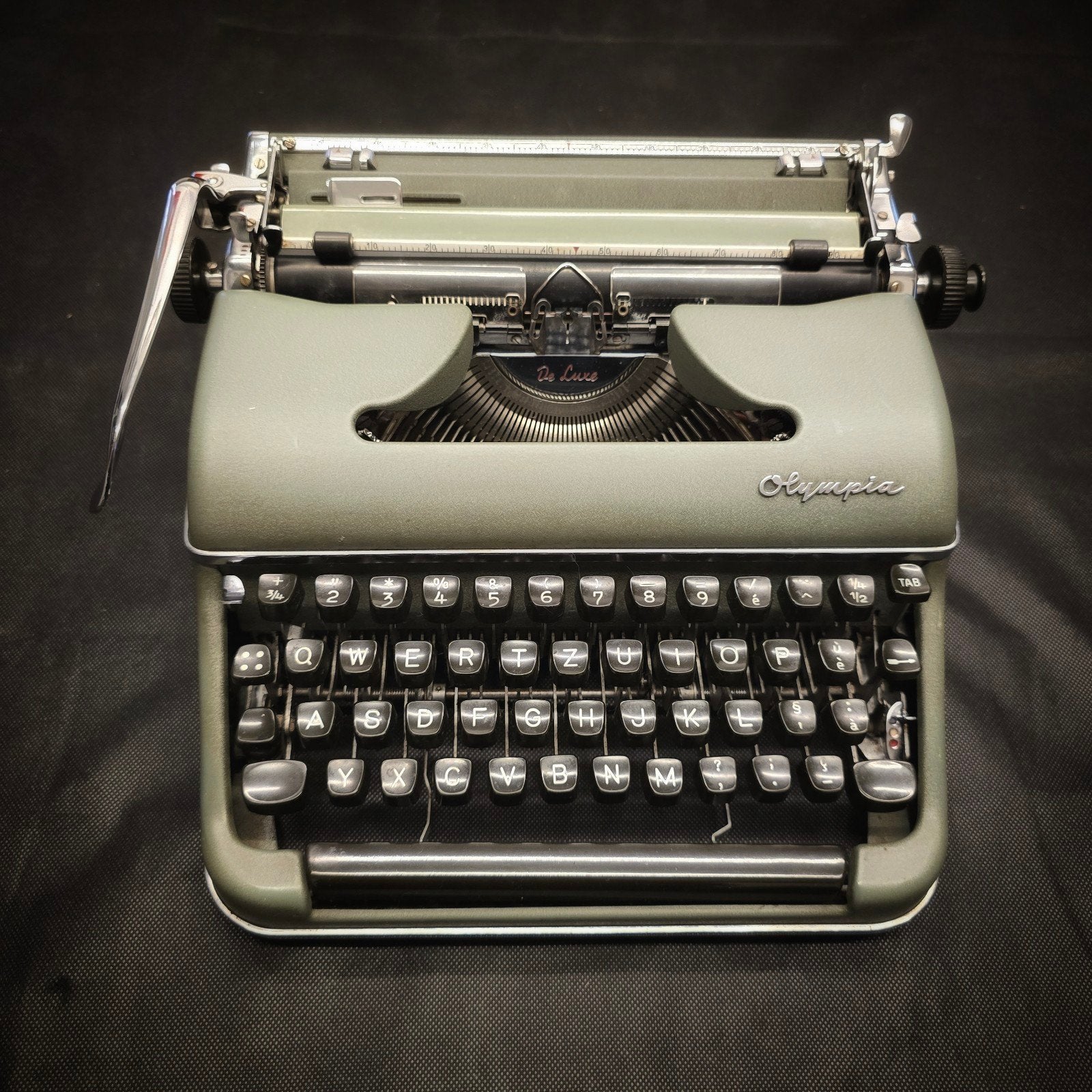OLYMPIA SM3 de Luxe 1955 Groen, gerestaureerd, Diversen, Typemachines, Gebruikt, Verzenden