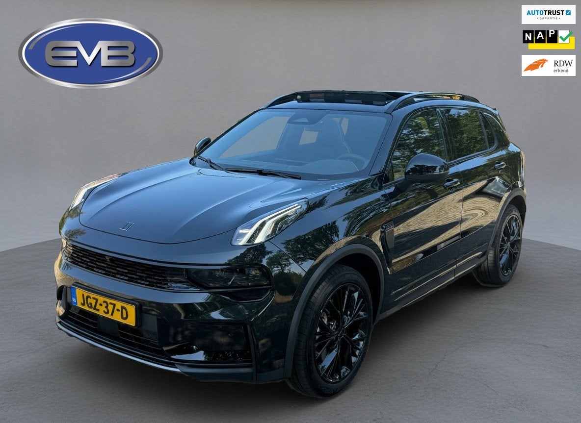 Lynk & Co 01 1.5 More, nieuw model, vol opties! Panoramadak,, Euro 6, 4 cilinders, 139 pk, Zwart