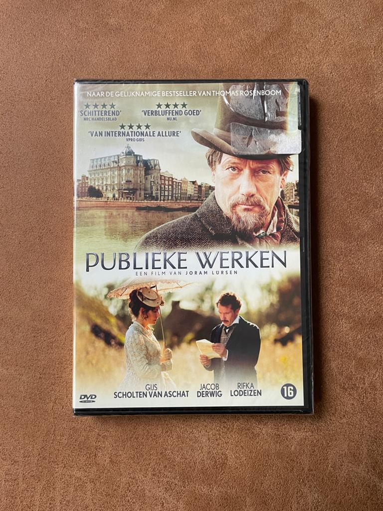 Publieke Werken DVD - Nieuw in verpakking, Cd's en Dvd's, Vanaf 16 jaar, Verzenden, Zo goed als nieuw