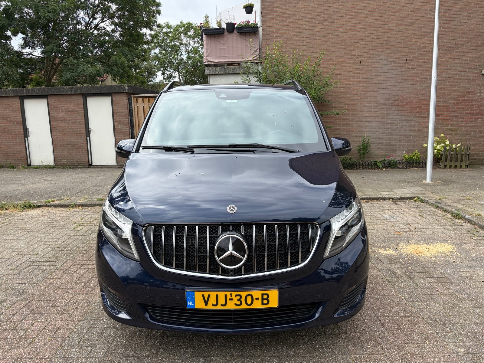 Mercedes-Benz V-klasse 250d 4-MATIC Lang Exclusive, Auto's, Automaat, Dealer onderhouden, 2240 kg, 2000 kg