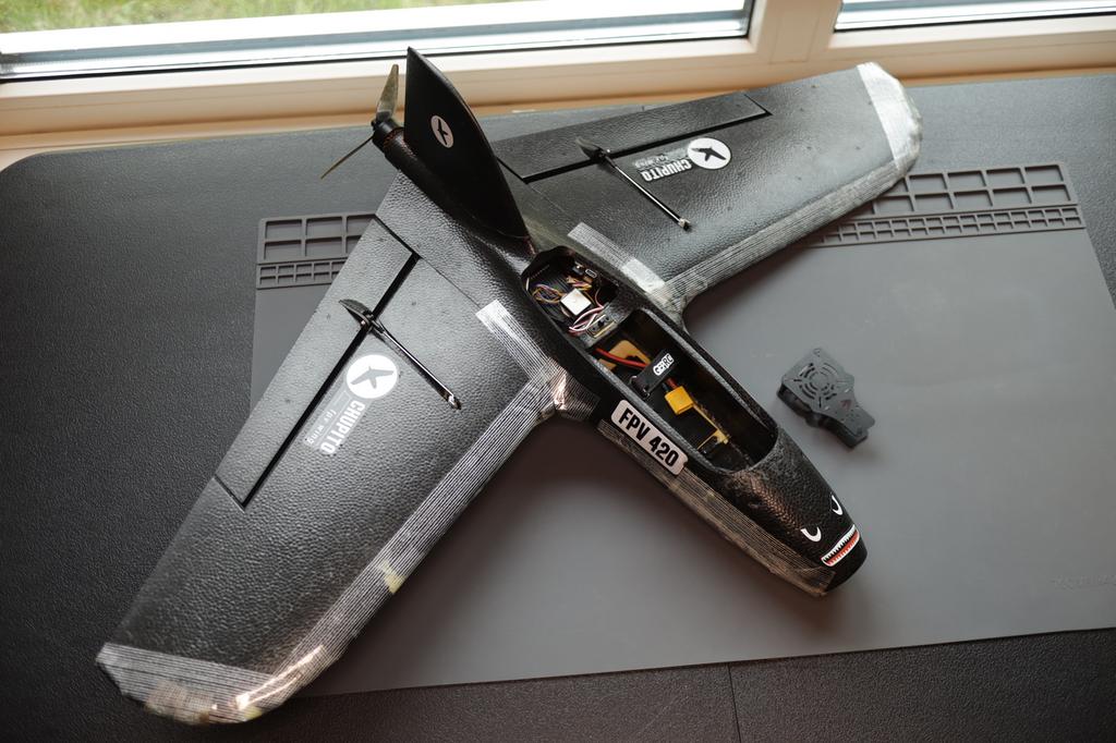 TBS Chupito FPV Wing – GPS + TBS Crossfire 868MHz, Ophalen of Verzenden, Gebruikt