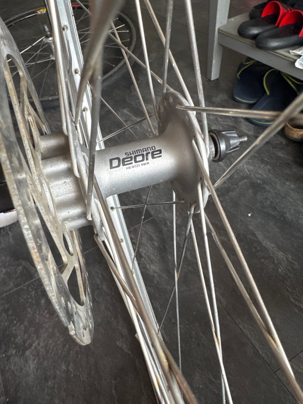 Shimano Deore fietswiel met schijfrem en band, Wiel, Gebruikt, Ophalen of Verzenden, Aluminium
