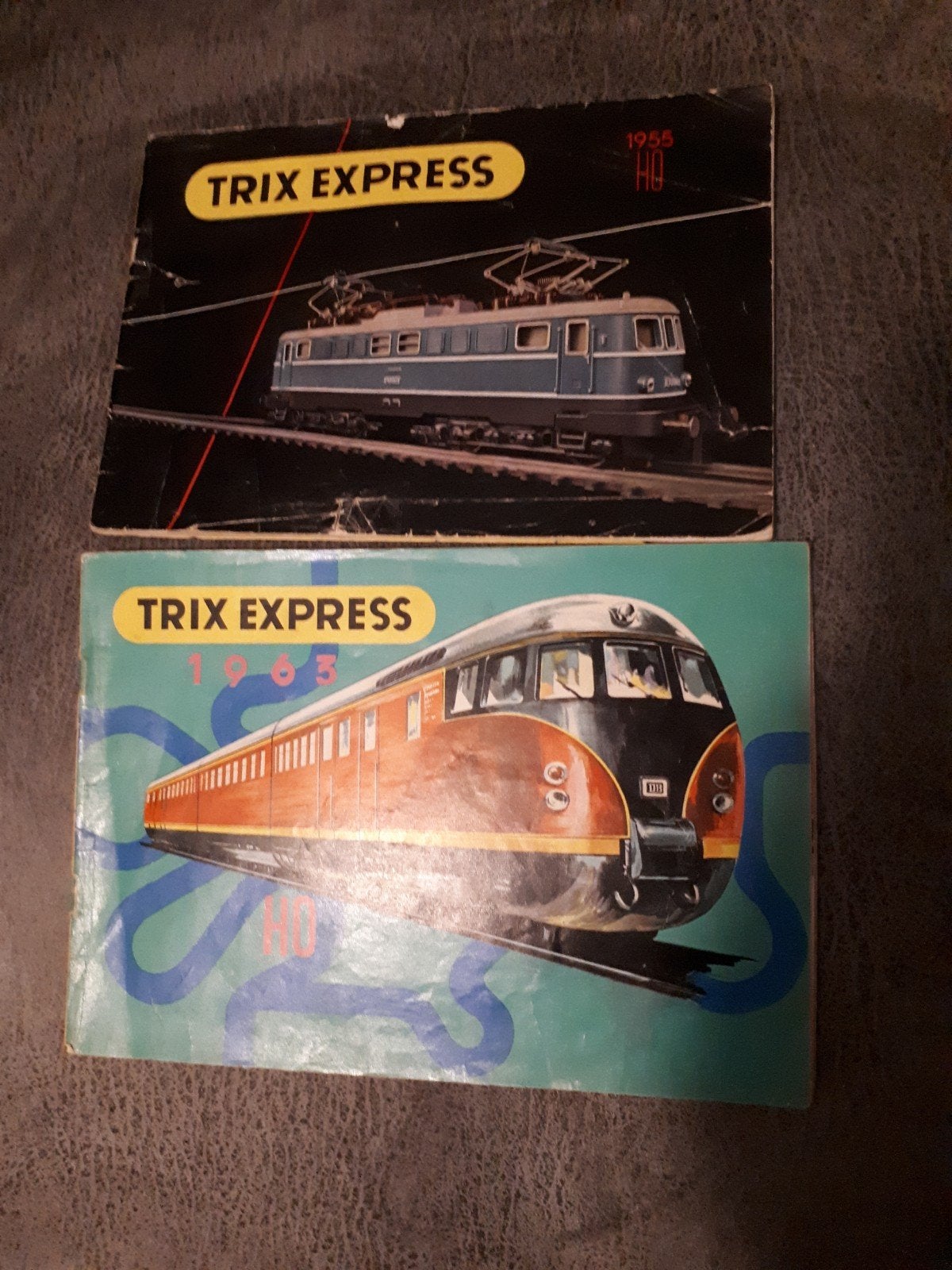 2 boekjes Trix Express, Hobby en Vrije tijd, Modeltreinen | H0, Gebruikt, Gelijkstroom, Trix, Boek, Tijdschrift of Catalogus