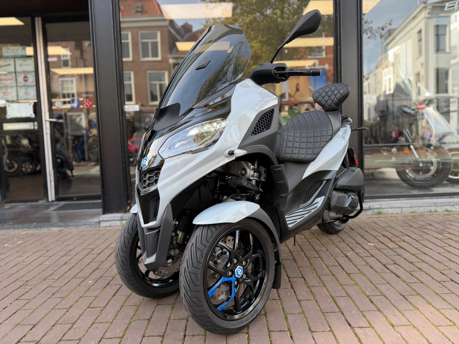 Piaggio 310 MP3 HPE Sport 2025 | 2029 GARANTIE | 6255KM | EX, Scooter, 310 cc, ABS, Automaat