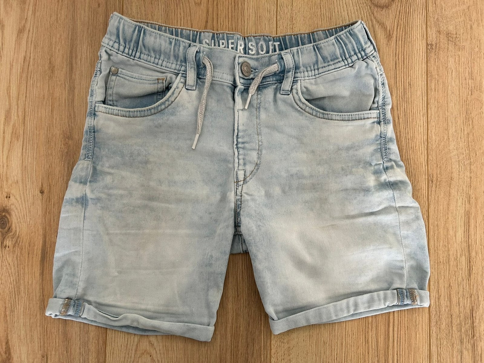 H&M super soft korte zachte spijkerbroek jeans blauw 140, Kinderen en Baby's, Kinderkleding | Maat 140, Ophalen of Verzenden, Zo goed als nieuw