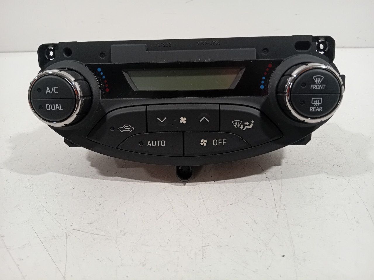 Bedieningspaneel kachel Toyota Yaris, Auto-onderdelen, Onderdelen@venauto.nl, Van der Ven Autorecycling B.V., Gebruikt, Ettenseweg 76, 4706 PB Roosendaal, The Netherlands