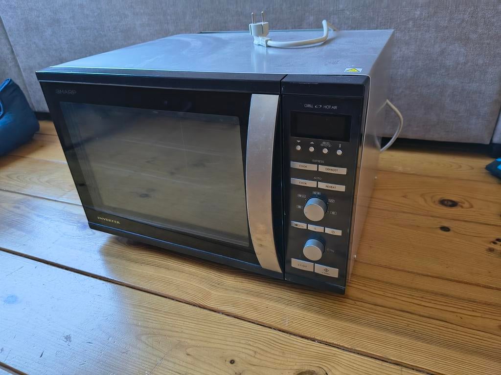 Sharp Combimagnetron R941STW 1050W, Ophalen, Minder dan 45 cm, Gebruikt, Hete lucht