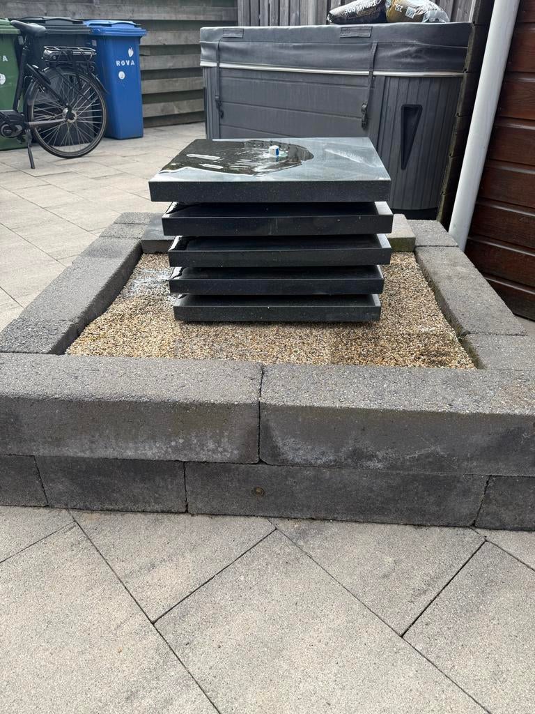 Michel Opray Natuursteen Waterornament tegels  met Onderbak, Ophalen, Zo goed als nieuw, Graniet, Waterornament