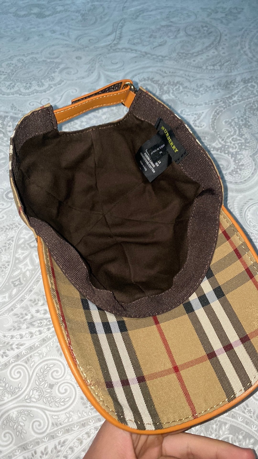 Burberry pet, Verzenden, Zo goed als nieuw, One size fits all, Pet
