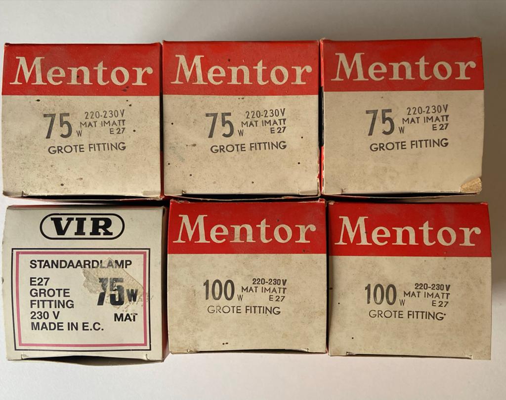 Set van 6 Ouderwetse Gloeilampen - Mentor & VIR E27, Ophalen of Verzenden