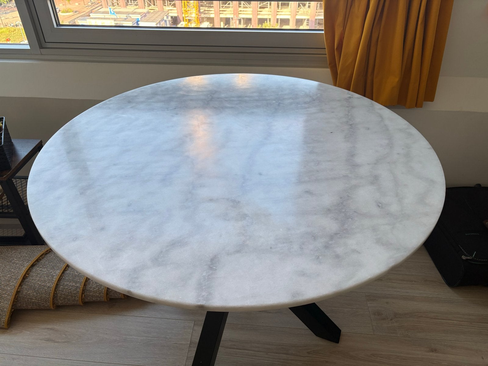 Ronde marmeren tafel, Huis en Inrichting, Tafels | Eettafels, Gebruikt, 100 tot 150 cm, Vier personen, Rond, Overige materialen