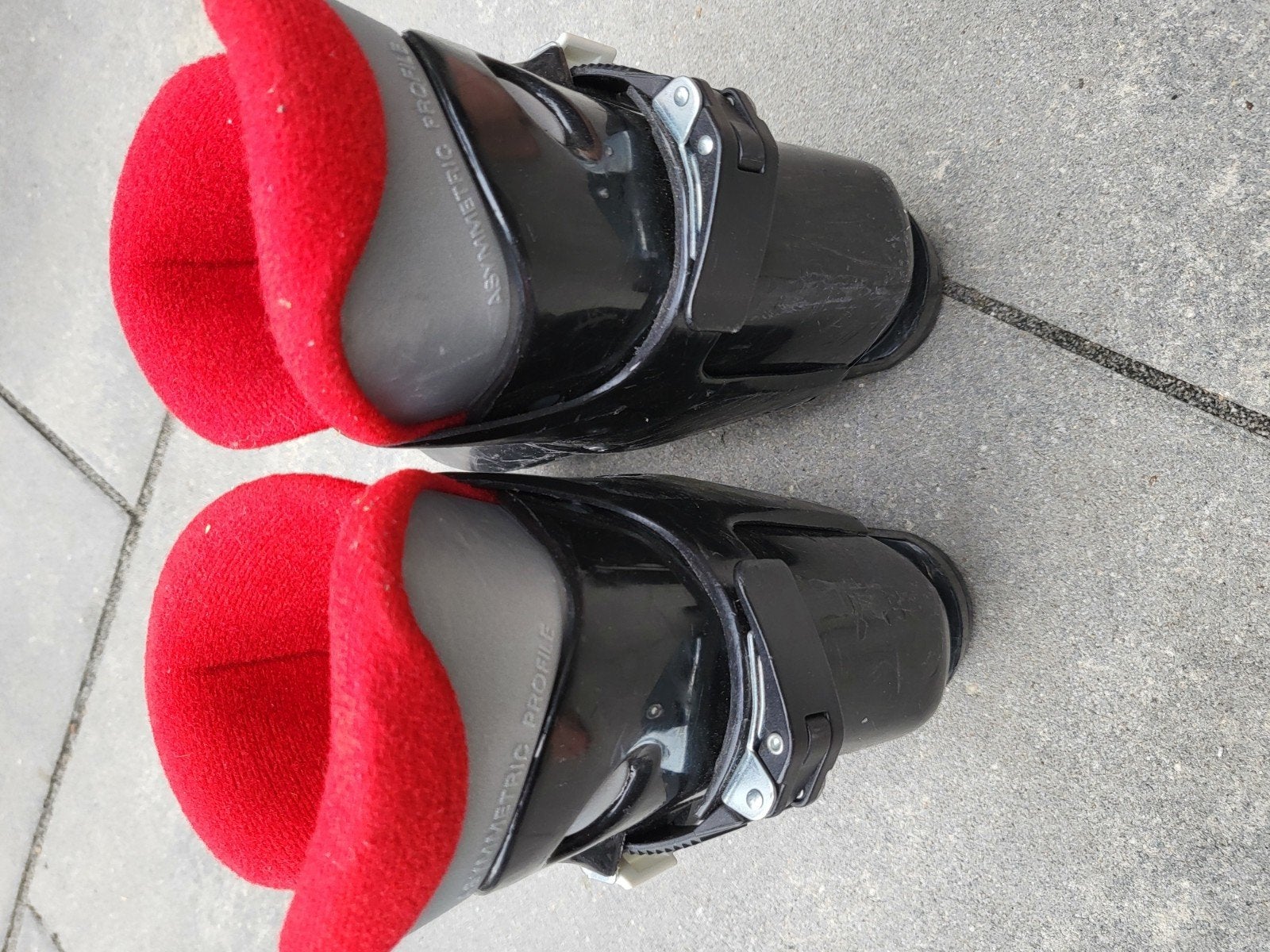 Nordica skischoenen maat 31 zo goed als nieuw, Schoenen, Ophalen of Verzenden, Zo goed als nieuw, Nordica
