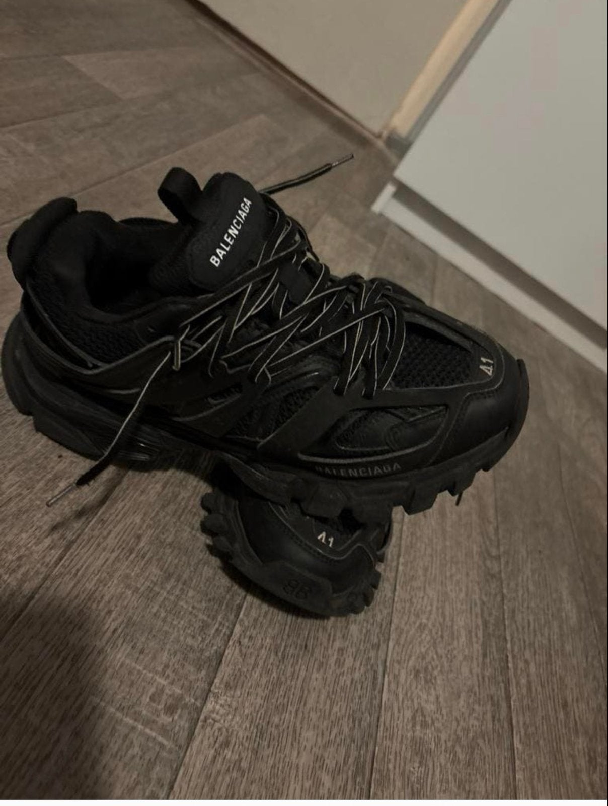Balenciaga Track Sneakers Zwart - Maat 41 - Zo goed als nieu, Ophalen, Zo goed als nieuw, Zwart, Sneakers of Gympen