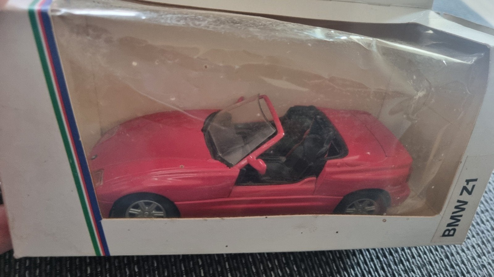 BMW Z1 en Z3 Golden eye James bond Schabak, 1:24, Ophalen of Verzenden, Zo goed als nieuw, Overige merken