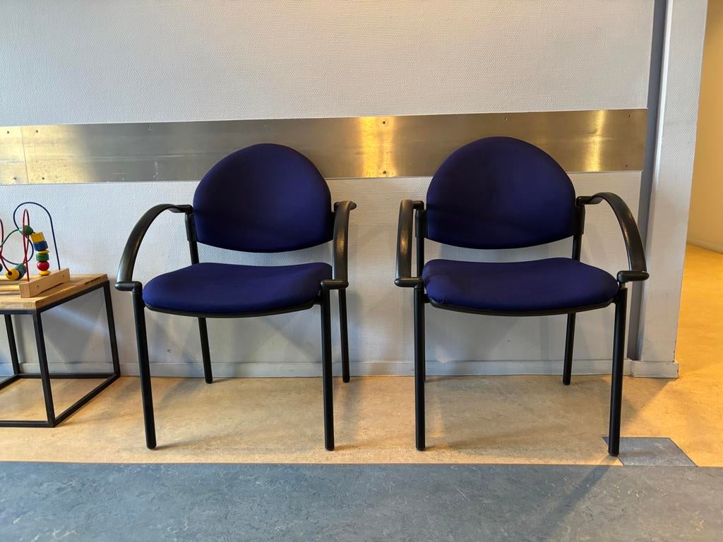 Comfortabele kantoor- en wachtkamerstoelen (set van 2), Huis en Inrichting, Ophalen, Gebruikt