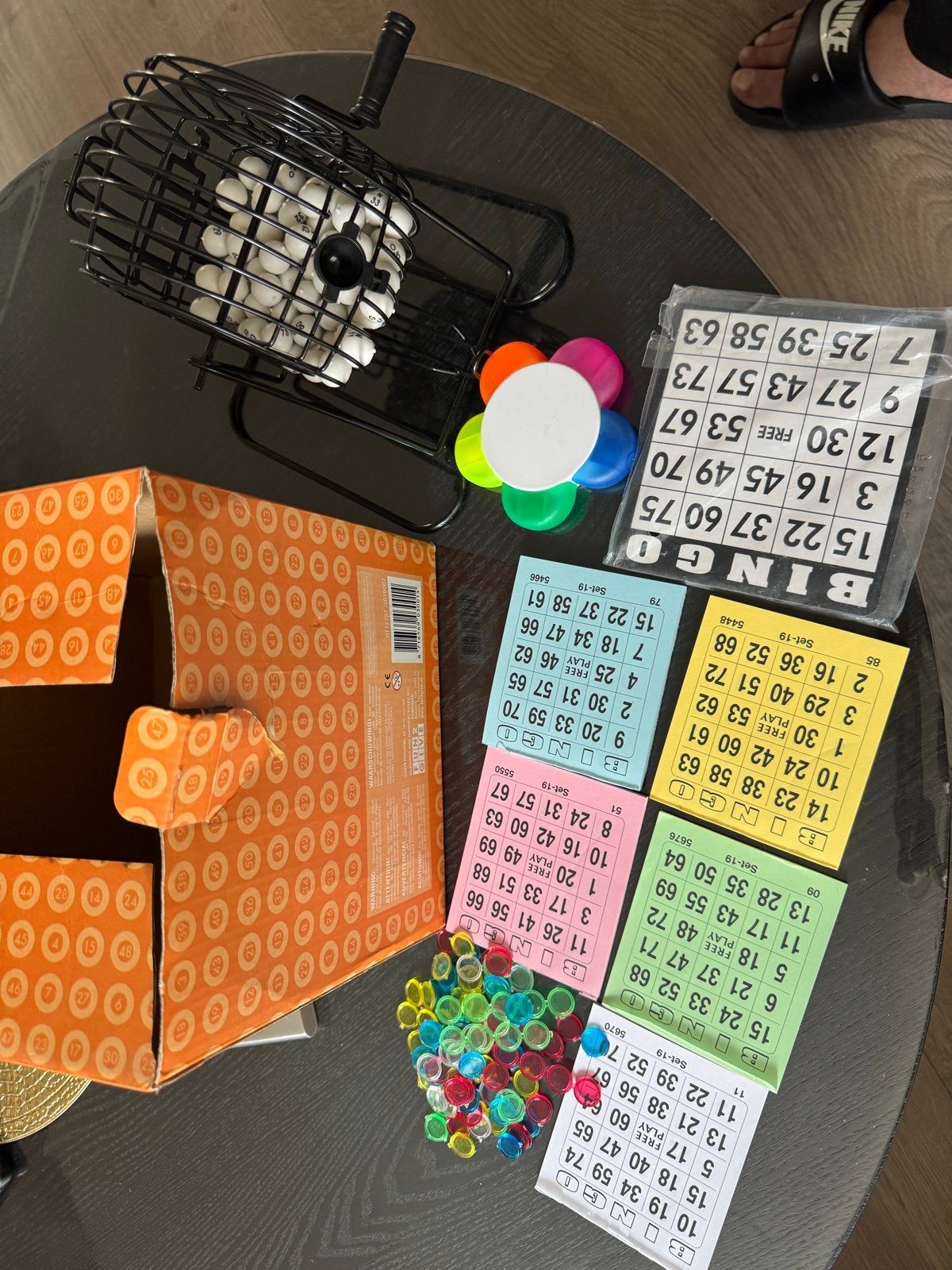 Compleet Bingo Spel met Draaimolen en Kaarten, Hobby en Vrije tijd, Vijf spelers of meer, Ophalen, Gebruikt