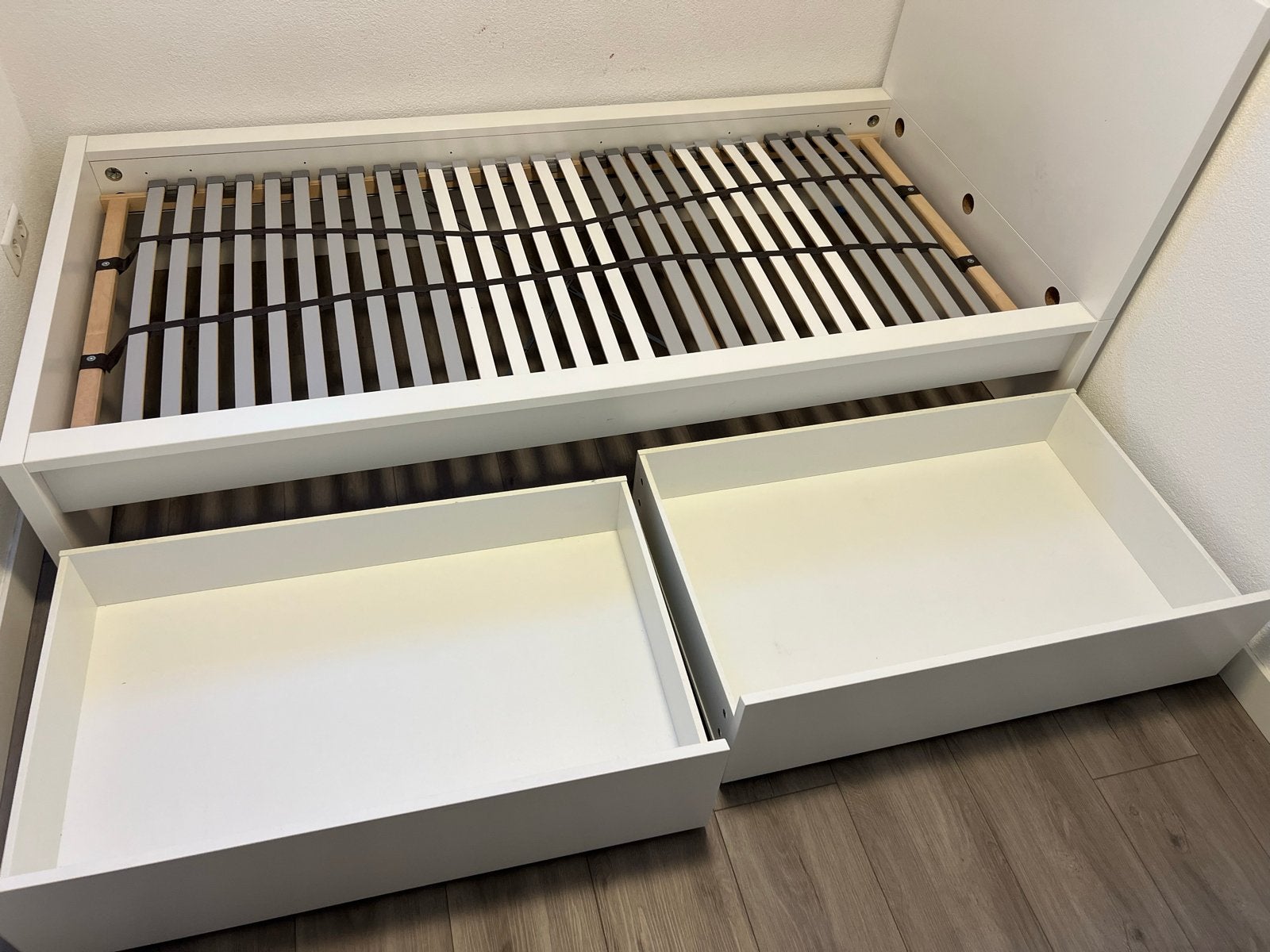 IKEA MALM bedframe wit met 2 lades, 90x200 cm, Ophalen, Gebruikt, 90 cm, Eenpersoons