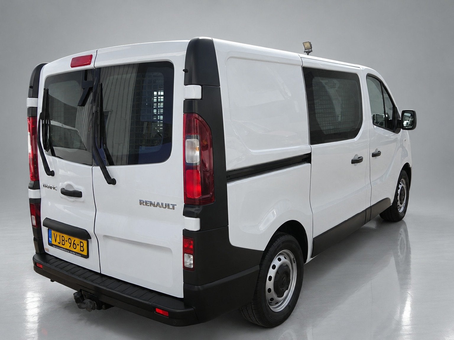 Renault Trafic 2.0 dCi 120 T29 L1H1 2 x SCHUIFDEUR AIRCO NAV, Voorwielaandrijving, Stof, Gebruikt, 4 cilinders