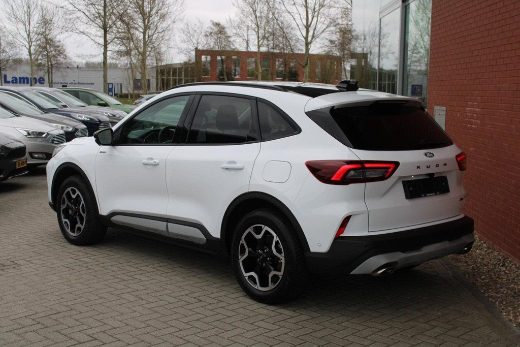 Ford Kuga 2.5 FHEV Active X 190pk | Driver Assistance Pack |, Auto's, Ford, Automaat, 14 kWh, Gebruikt, Leder en Stof