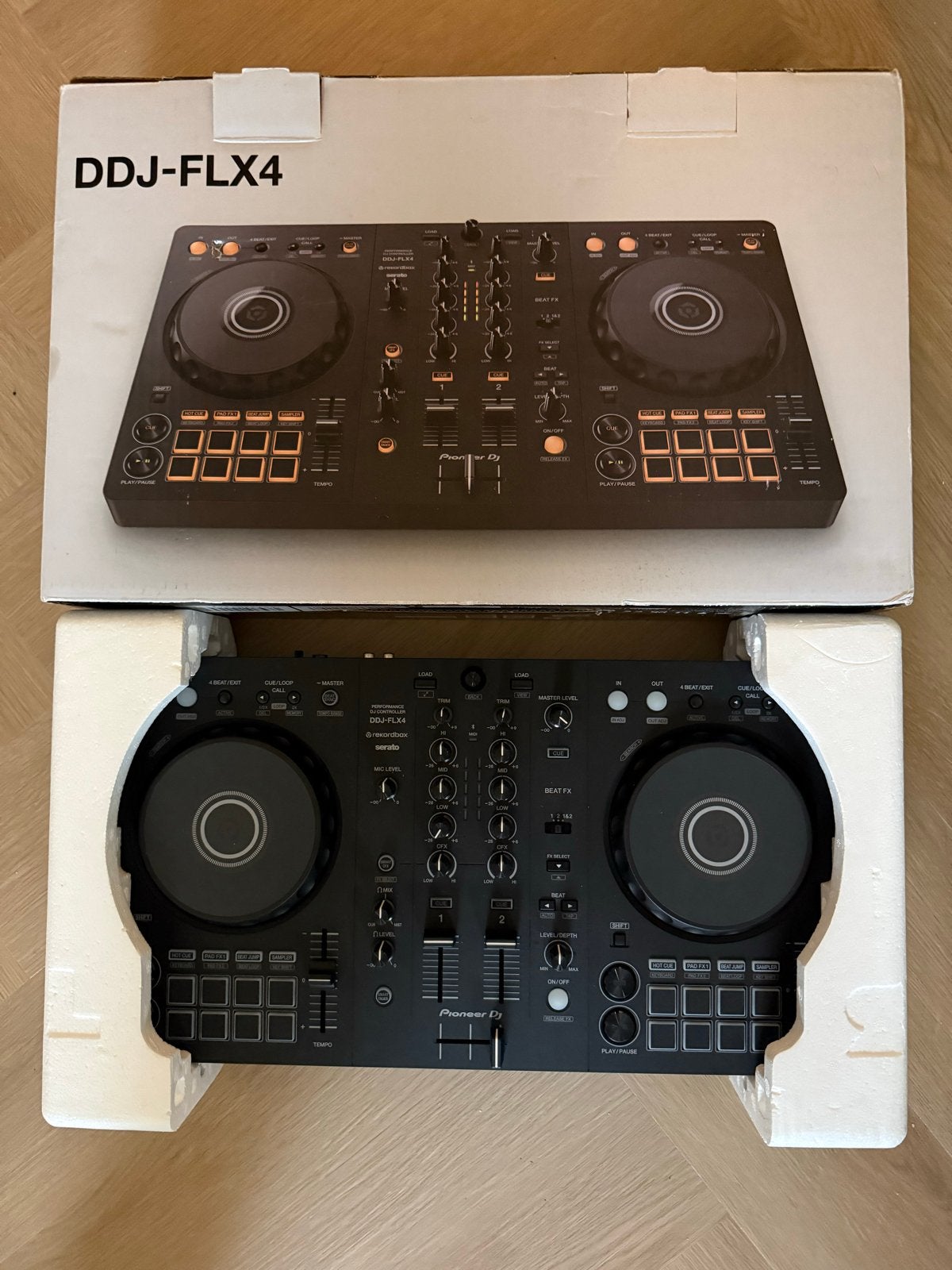 Pioneer DDJ-FLX4 DJ Controller - Zo goed als nieuw, Muziek en Instrumenten, Ophalen, Zo goed als nieuw, Dj-set, Pioneer