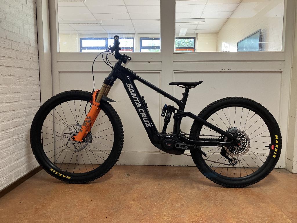 ZGAN Santa Cruz Bullit, MTB E-bike, MEDIUM, Fully, Ophalen, Zo goed als nieuw, Overige merken