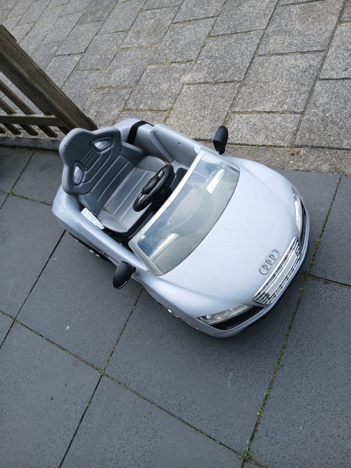 Mooie R8 spyder loop auto, Ophalen