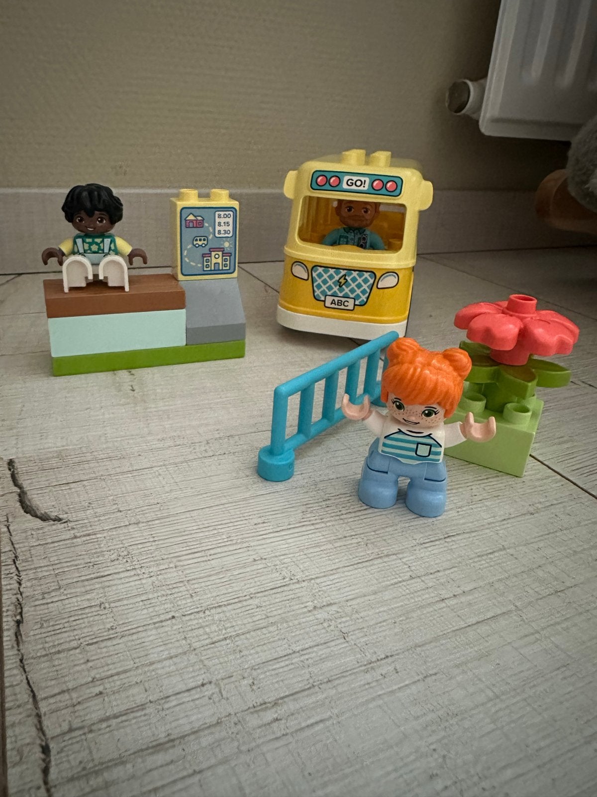 LEGO DUPLO Bus en Figuren Speelset, Ophalen, Zo goed als nieuw, Overige merken