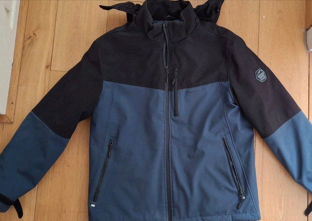 Winterjas C&A Maat L - Waterafstotend & Winddicht, Maat 52/54 (L), Blauw, Gedragen, C&A