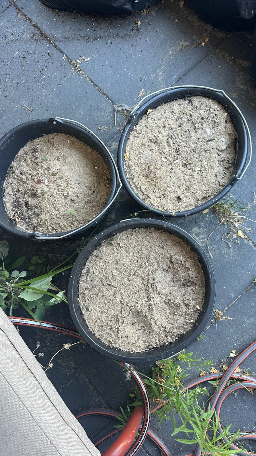 Gratis Ophoogzand/Straatzand af te halen, Tuin en Terras, Zand, Ophalen, Gebruikt, Straatzand