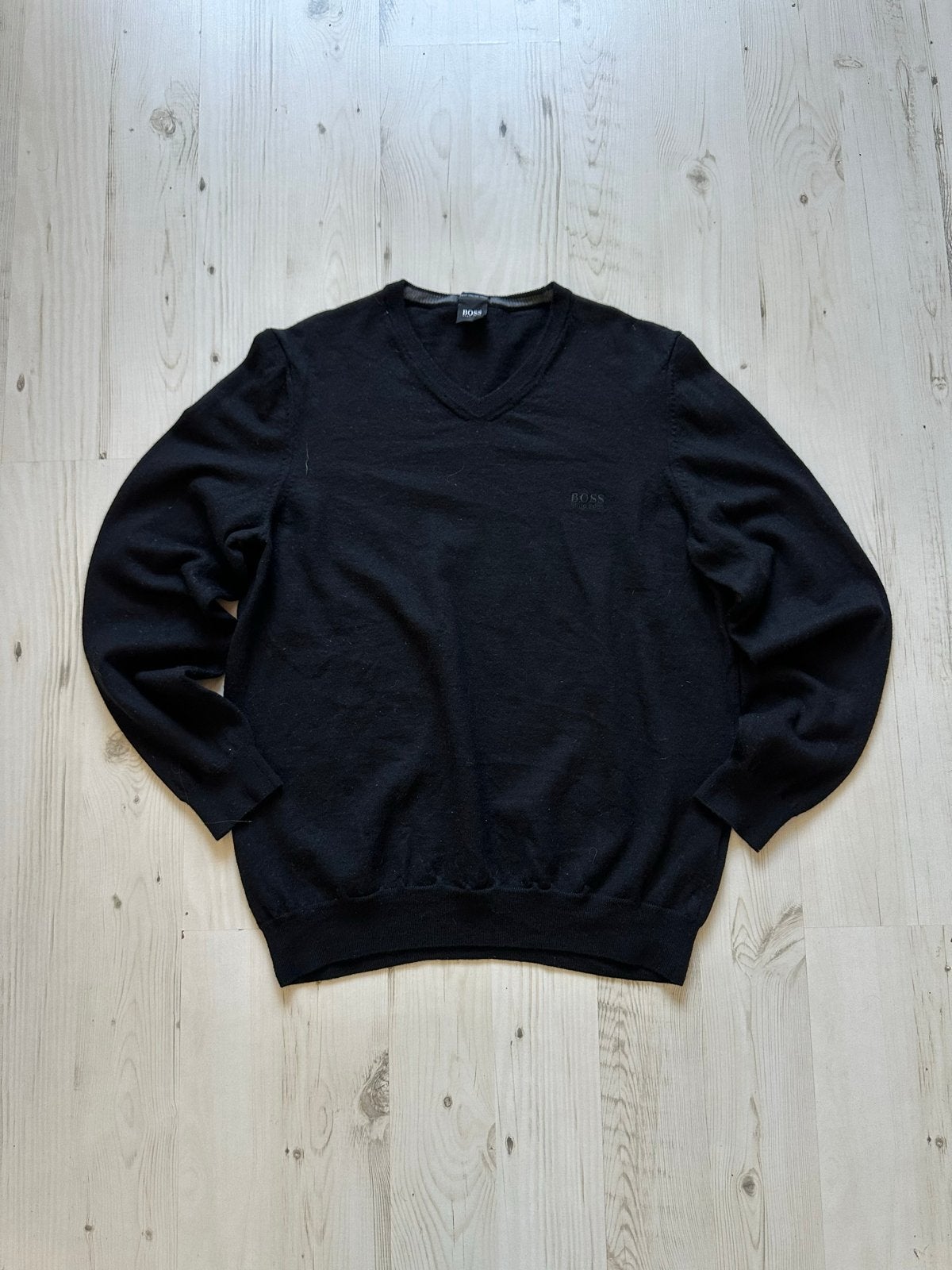 BOSS Heren Trui Zwart V-hals Maat L, Kleding | Heren, Ophalen of Verzenden, Gedragen, Maat 52/54 (L), Zwart