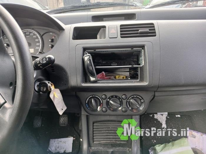 Kontaktslot + Sleutel van een Suzuki Swift, Auto-onderdelen, Gebruikt, -, -, Ophalen of Verzenden