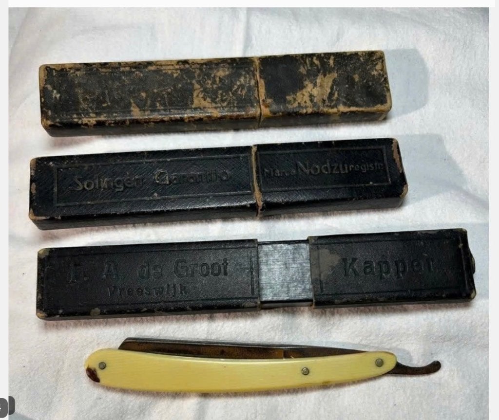 3 x antiek doosje kapper scheermes met 1 x scheermes, Ophalen of Verzenden