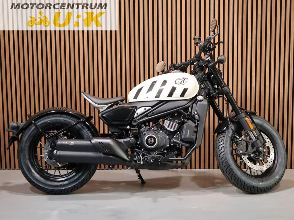 CFMOTO 450 CLC BOBBER (bj 2026), Motoren, Motoren | CFMOTO, Bedrijf, Overig, 12 t/m 35 kW, 2 cilinders, Minimaal motorrijbewijs A2