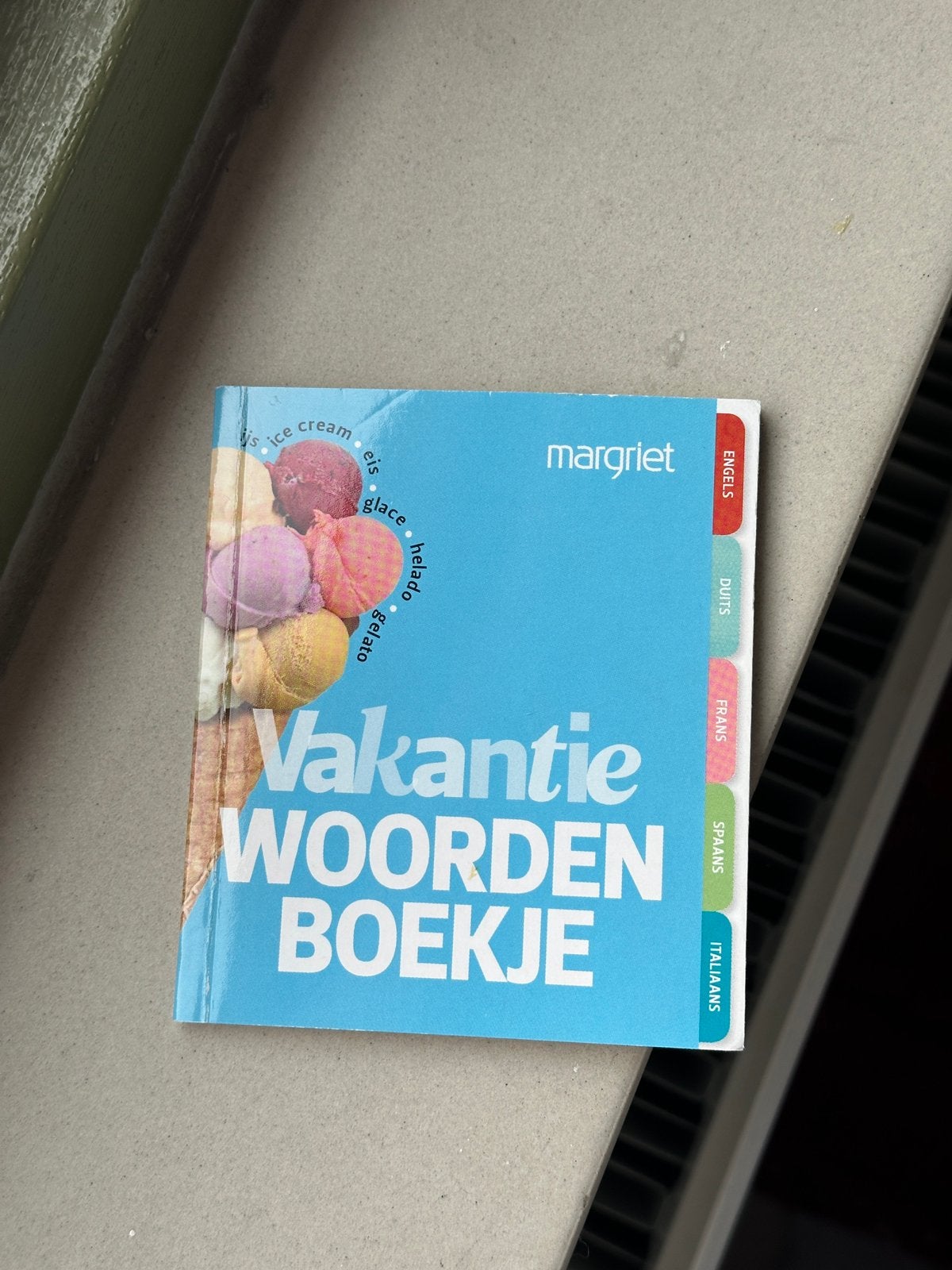 Vakantie Woordenboekje Engels, Duits, Frans, Spaans, Italië, Boeken, Woordenboeken, Gelezen, Spaans, Overige uitgevers, Ophalen of Verzenden