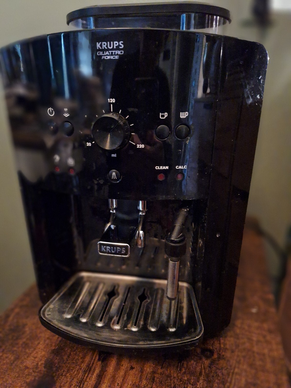 Krups Arabica Picto EA8110 Volautomatische Espressomachine, Espresso apparaat, Koffiebonen, Zo goed als nieuw, 2 tot 4 kopjes