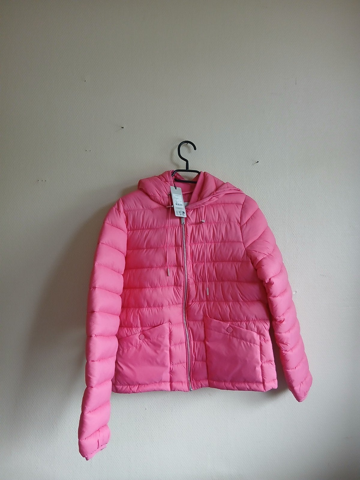 Nieuw! Felroze Silvercreek Puffer Jas met Capuchon, Maat 38/40 (M), Silver Creek, Nieuw, Ophalen of Verzenden