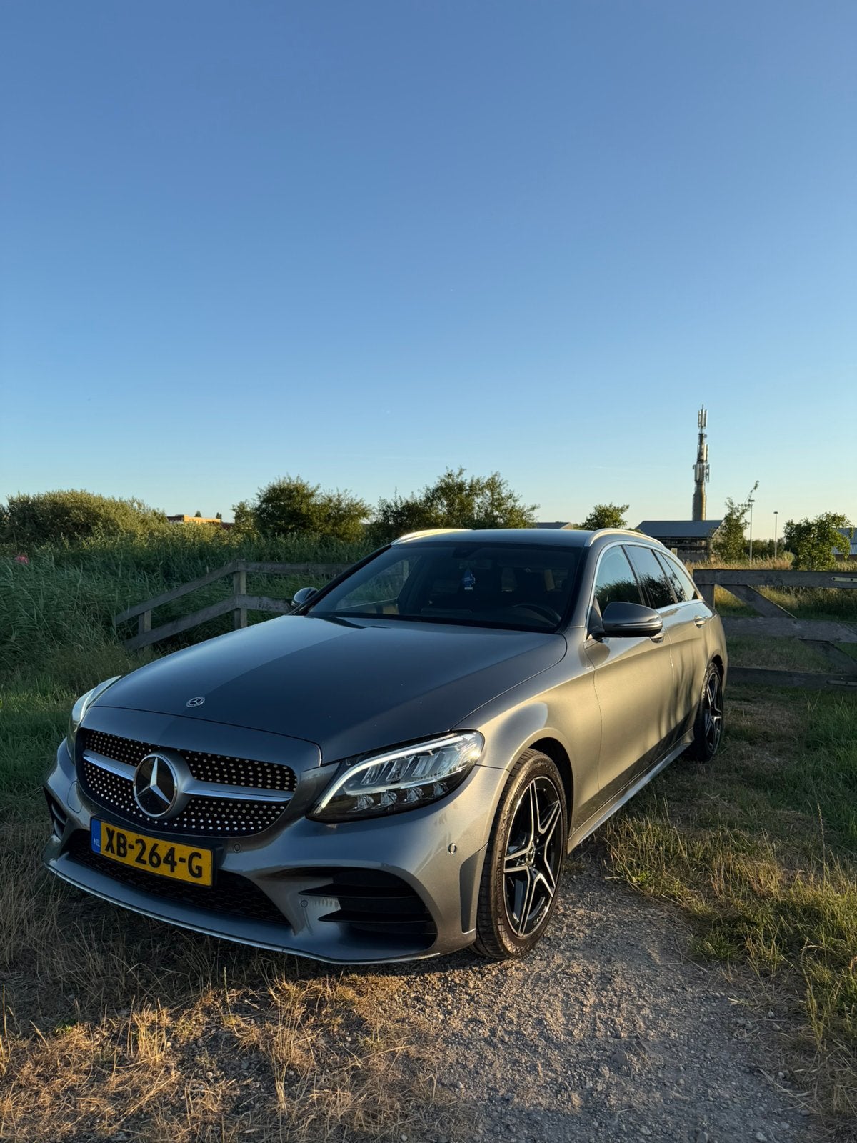 Mercedes-Benz C-Klasse C180 156pk 9G-TRONIC 2018 Grijs, Auto's, Mercedes-Benz, Automaat, Achterwielaandrijving, 1800 kg, Zwart