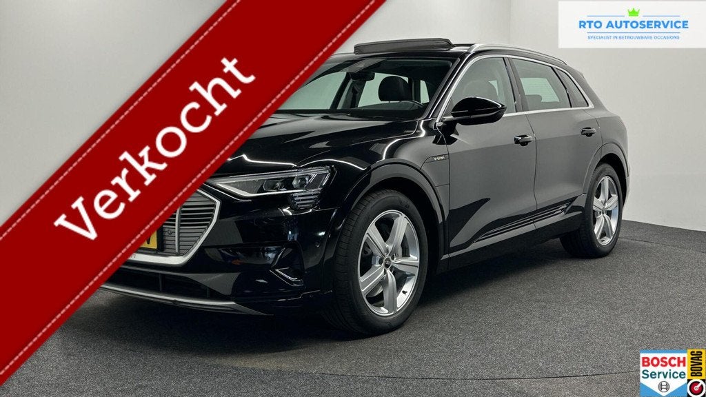 Audi e-tron 55 quattro Business edition Plus 95 kWh LEER PAN, Auto's, Audi, Automaat, 131 €/maand, Zwart, 95 kWh