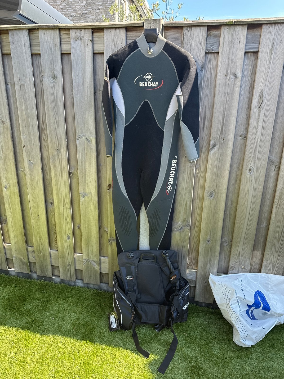 Beuchat Duikpak FX 8/5mm en Trimvest Master Lift Sport, Ophalen, Zo goed als nieuw, Duikpak