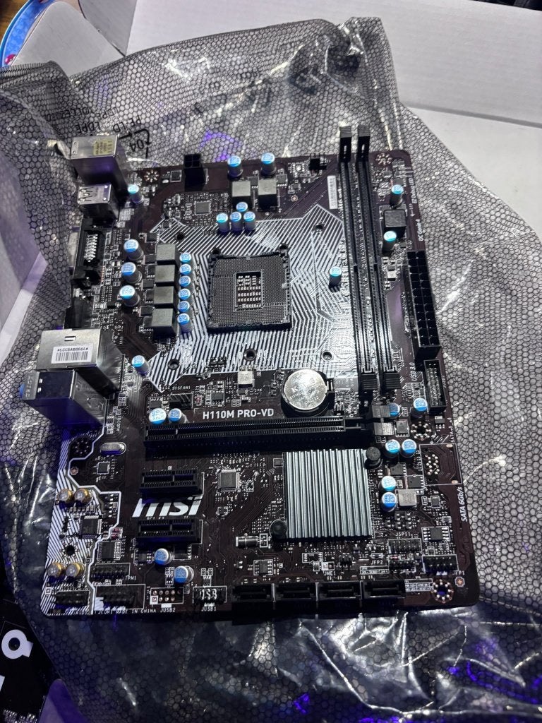 MSI H110M PRO-VD Moederbord - LGA1151 - DDR4, Computers en Software, Gebruikt, LGA1151, DDR4, Ophalen of Verzenden