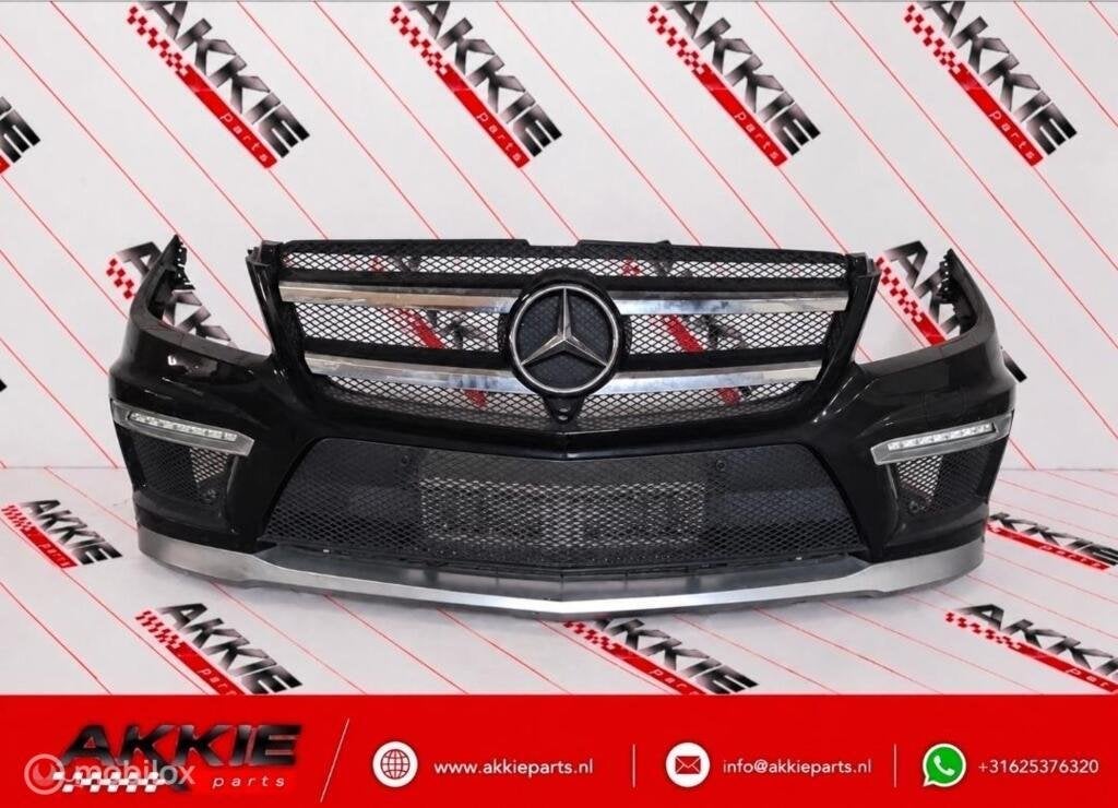 Mercedes GL 63 AMG bumper X166 zwart GL63 voorbumper, Auto-onderdelen, Gebruikt, Voor, Ophalen of Verzenden, Bumper