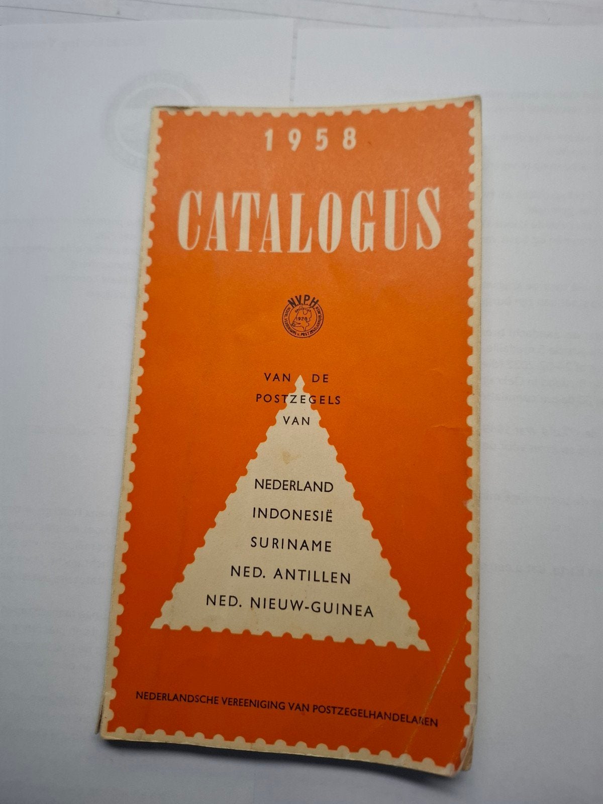 1958 postzegelcatalogus., Verzenden
