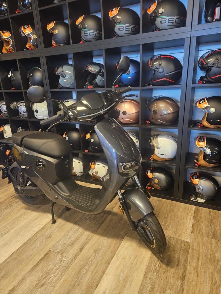 SUPER SOCO CUX MINI SNORSCOOTER (SHOWROOMMODEL), Ophalen