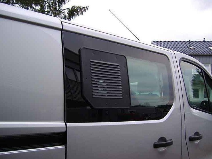 Ventilatierooster Schuifdeur Fiat Talento / Nissan Primastar, Buurserstraat 15 A, 7481 EG,Haaksbergen, Ophalen of Verzenden, Info@123CamperOnderdelen.nl