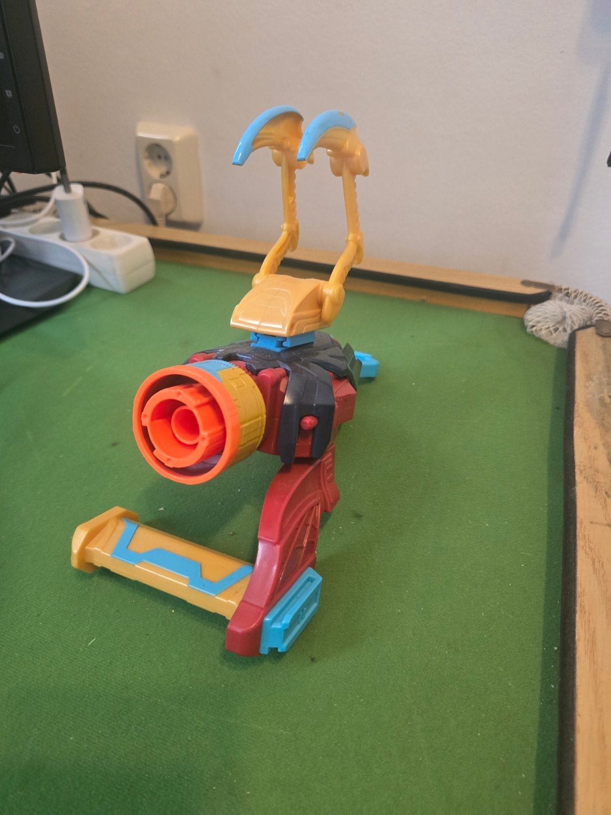 Spider-Man Nerf Pistool - Klaar voor actie!, Ophalen of Verzenden, Gebruikt