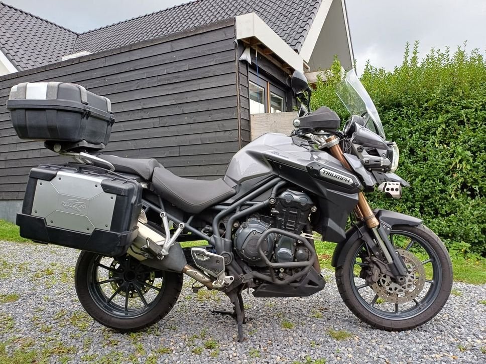 NETTE TRIUMPH TIGER EXPLORER 1215 INCL. KOFFERSET ALARM ETC, 1215 cc, Motorrijbewijs A, Bedrijf, Meer dan 35 kW